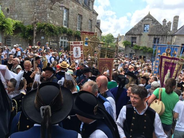 Sur Les Hauteurs De Locronan Exterior foto