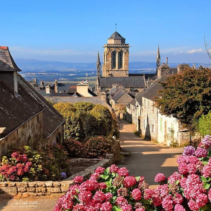 Sur Les Hauteurs De Locronan Exterior foto